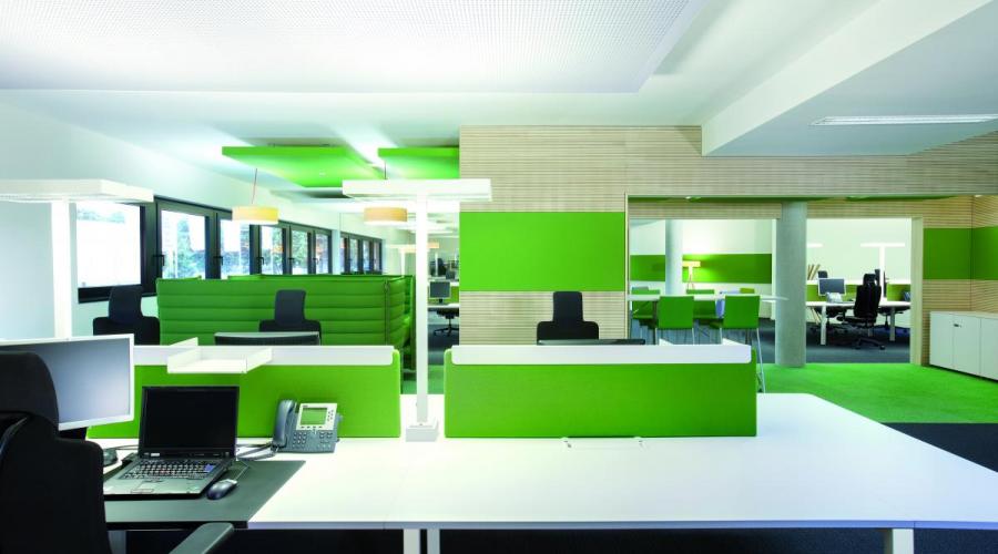 Die überraschenden Effekte der Verwendung von Farbe in einem Büroraum 