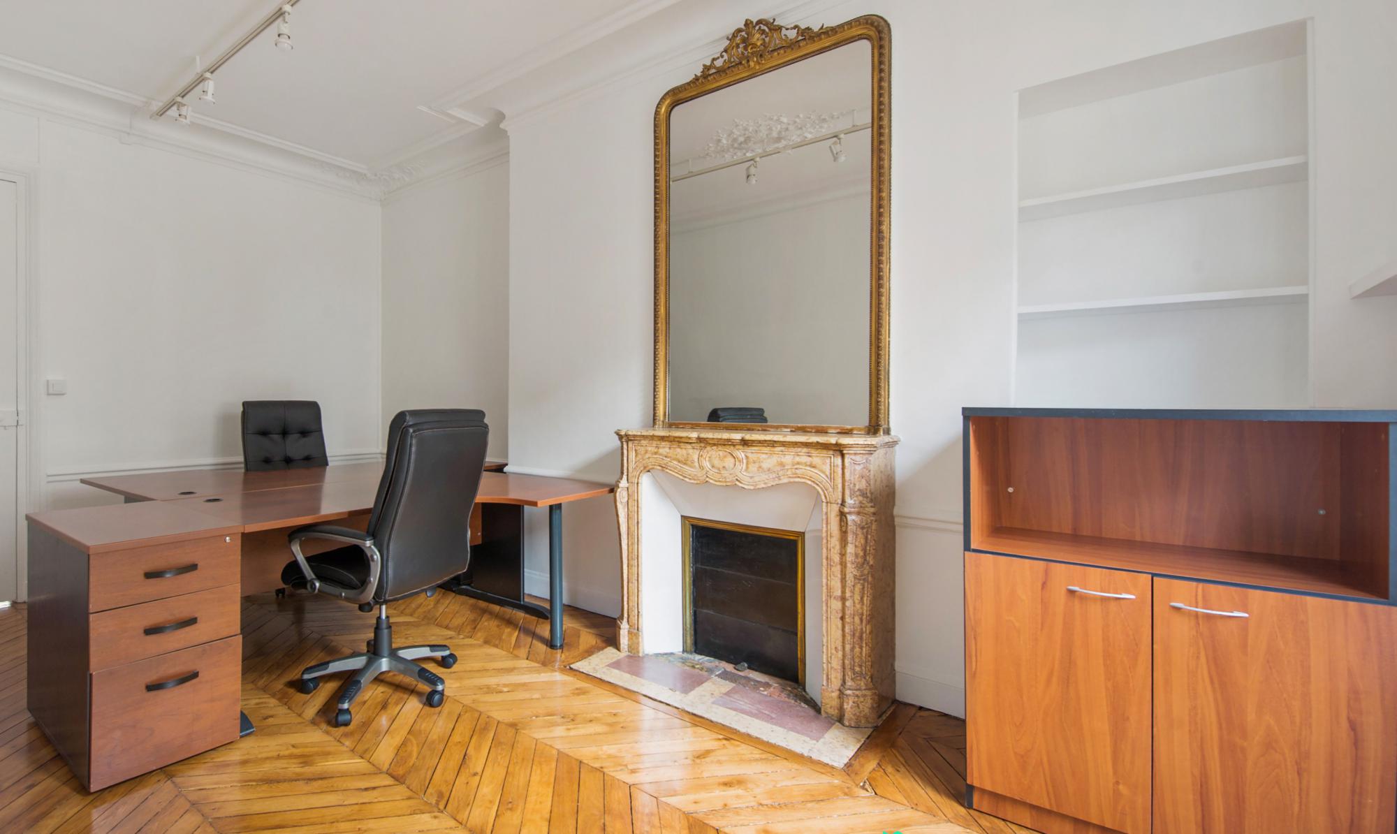 Bureau à louer 24 Rue de Lisbonne, Paris