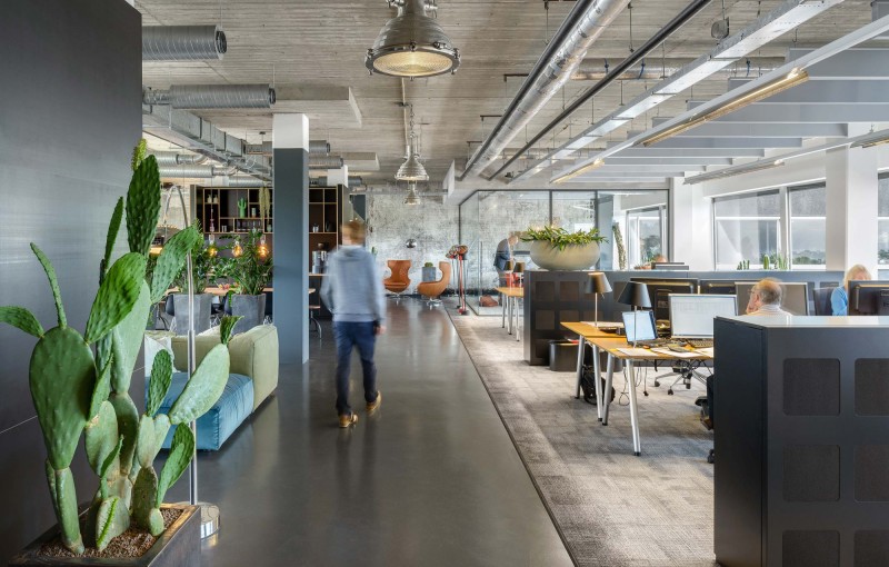 Het kantoor aan de Joan Muyskenweg 22 in Amsterdam heeft de outstanding office space award gewonnen