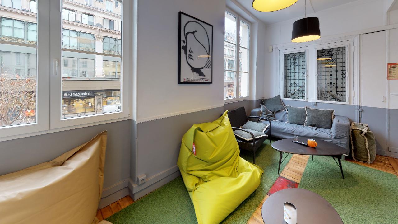 Office Space For Rent 86 90 Rue Notre Dame De Nazareth Paris