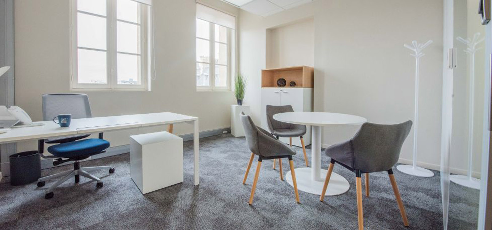 Bureau A Louer 1 Cour Du Havre Paris