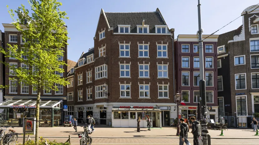 Photo 1 de Nieuwezijds Voorburgwal 61 à Amsterdam