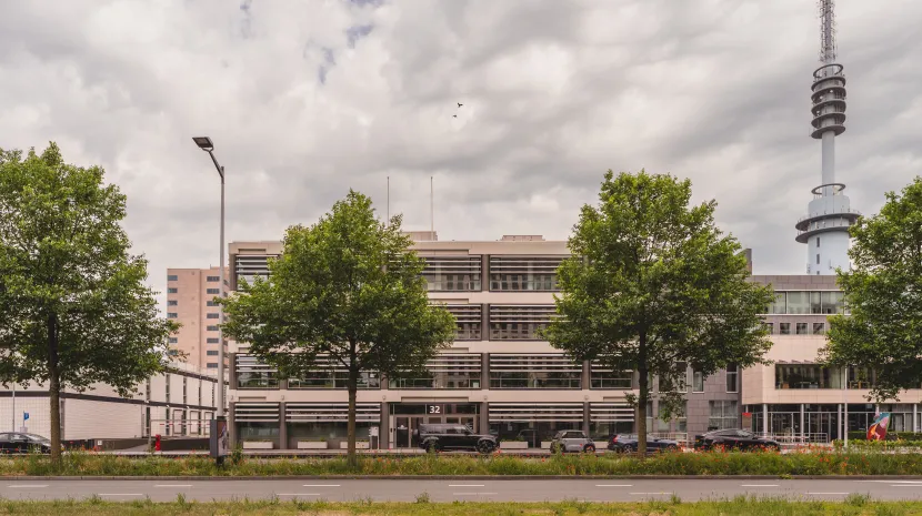 Exterior office