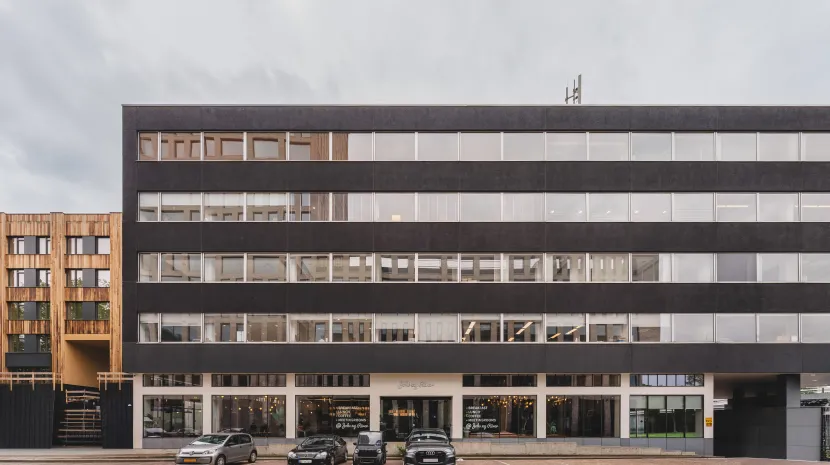 Exterior office
