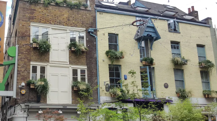 Foto 1 di 1 Neals Yard  ad Londra
