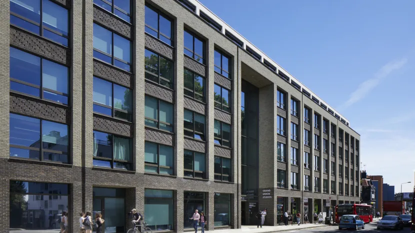 Foto 1 de la 332 Ladbroke Grove en Londres