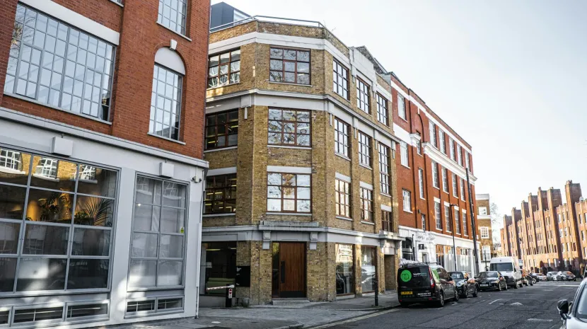 Foto 1 der 3-4 Hardwick Street in London
