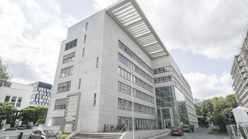 Photo 1 de Mergenthalerallee 15-21 à Eschborn