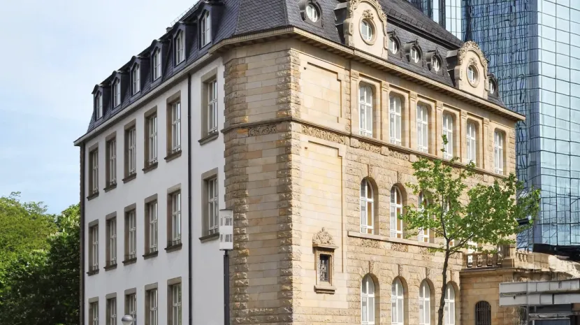 Foto 1 di Mainzer Landstraße 10 ad Francoforte sul Meno