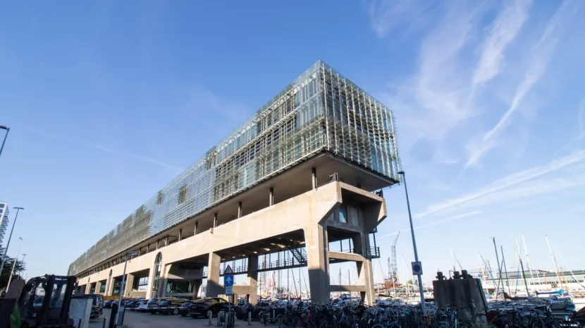 Foto 1 di Kraanspoor 36 ad Amsterdam