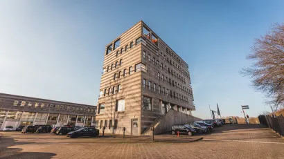 Exterior office