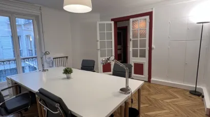 Bureau_a_louer_11-13-Rue-de-Belzunce_