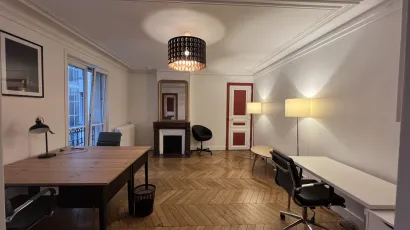 Bureau_a_louer_11-13-Rue-de-Belzunce_