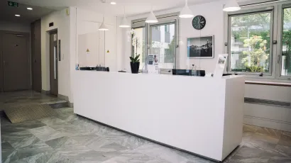 reception 183 Avenue Charles de Gaulle