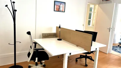 little office 43 rue d'Aboukir