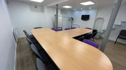 big meeting room 45 rue de Maubeuge