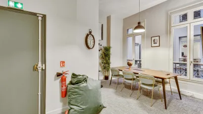 meeting room 95 rue Saint-Lazare