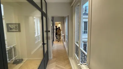 Foto 6 di 6 Rue de la Tremoille ad Parigi