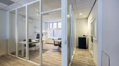 Photo 2 de Nieuwezijds Voorburgwal 61 à Amsterdam