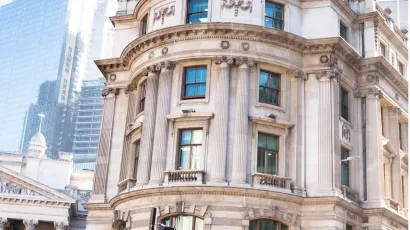 Foto 4 van 1 Corn Hill  in Londen
