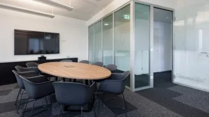 rent an office Berliner Straße 116 