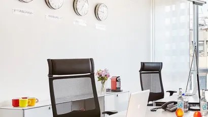 office 3 Poststraße 33