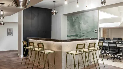 bar