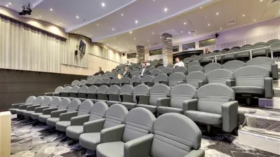 conference room/ auditorium 