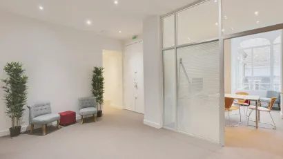 Foto 7 van 61 Boulevard Hausseman  in Parijs