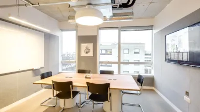 8 Rue Des Pirogues De Bercy