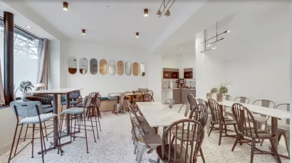 Foto 16 de la 93 Boulevard Haussmann en París