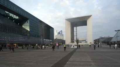 Photo 22 of 12 Place de La Défense in Courbevoie