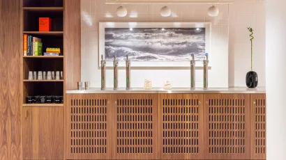 Bar 106 Boulevard Haussmann 
