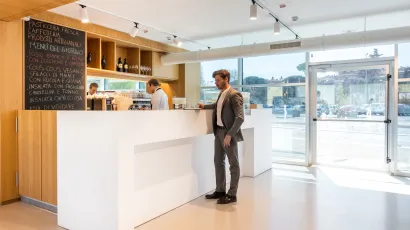 Coffee corner Viale Luca Gaurico 91-93