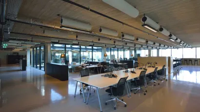desks