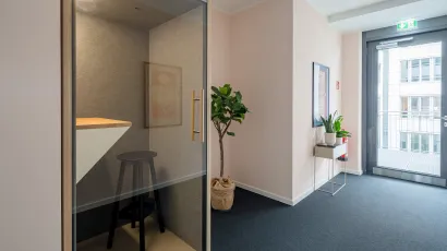 small call space Georgsplatz