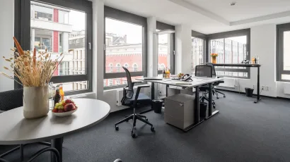 large office space Georgsplatz