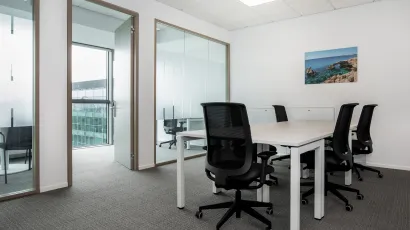 large office Via Alessandro Volta 16