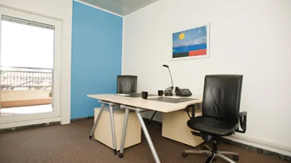 small office Via Santa Maria Valle 3