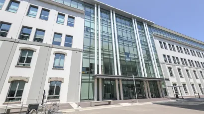 building Viale Enrico Forlanini 23