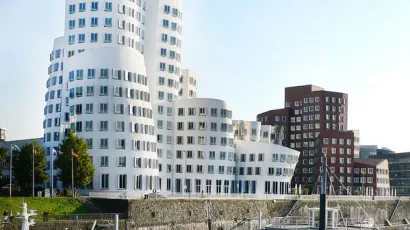 Photo 2 of Neuer Zollhof 3 in Düsseldorf