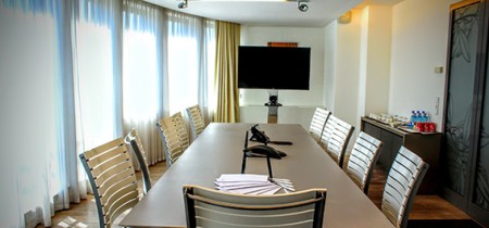 Boardroom ten people