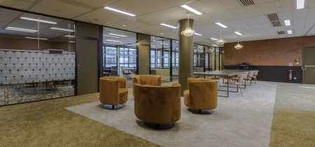 reception area 23-25 avenue du Docteur Lannelongue
