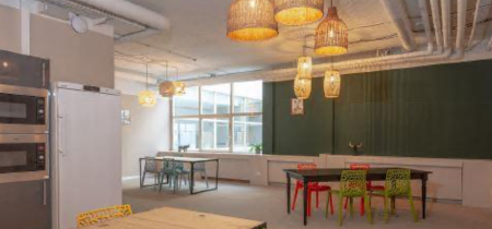 lunch area 14-16 Avenue Pasteur