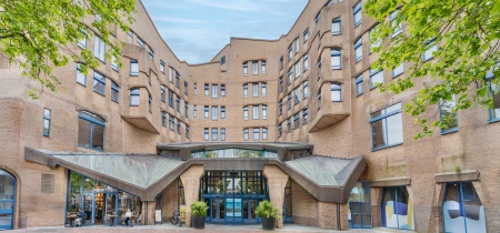 Foto 1 van Bijlmerplein 888 in Amsterdam