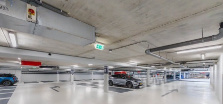 Parking garage