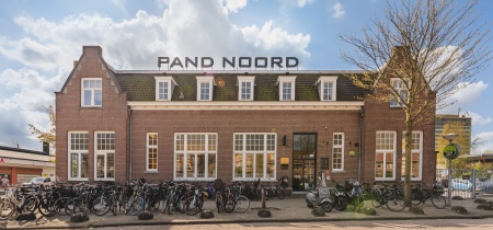 Exterior office