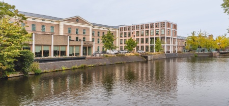 Exterior office