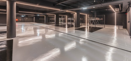 Parking garage