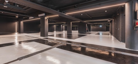 Parking garage